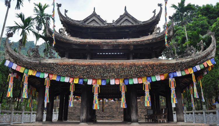 day trips from hanoi - Perfume Pagoda