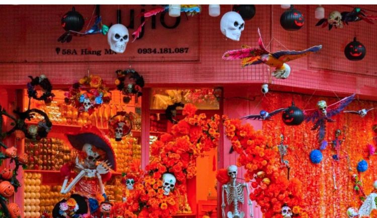 halloween in hanoi things to do