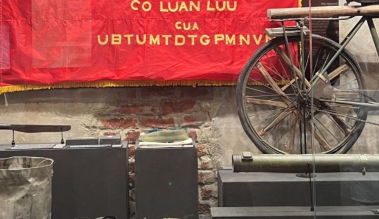 Vietnam Military History Museum-artefact